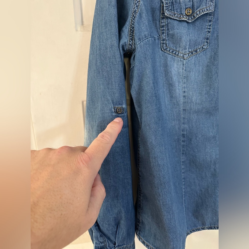 Highway Jeans Denim Shirt. Large. Very Clean. Smoke Free. Excellent Condition. - Picture 3 of 11